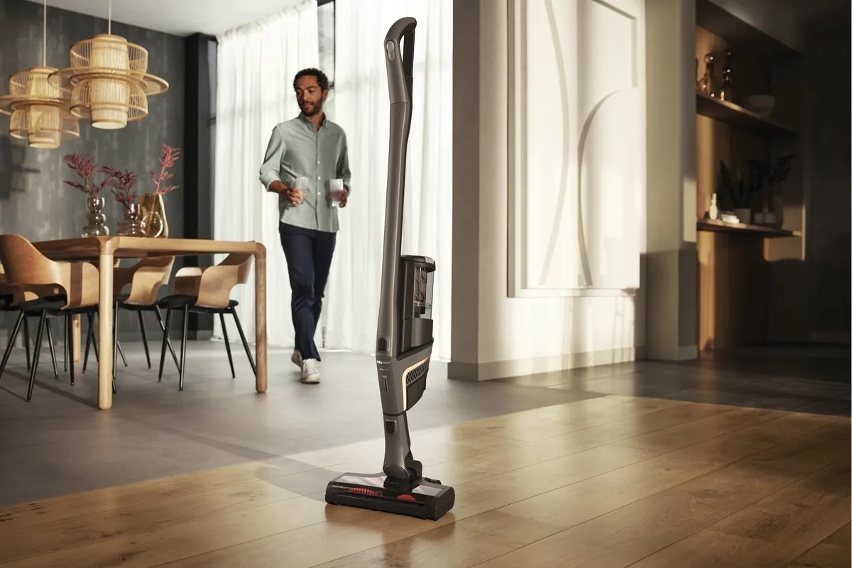 obrázek produktu::Triflex HX2 125 Gala Edition Miele Akumulátorový vysavač Infinity šedá PF