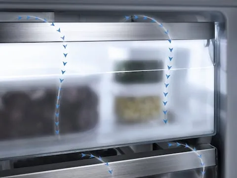 obrázek produktu::KFN 7795 C Miele Vestavná chladnička s mrazničkou