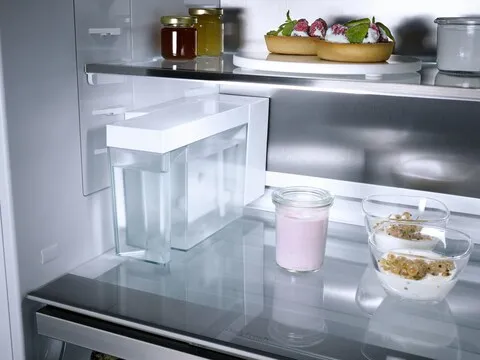 obrázek produktu::KFN 7785 C Miele Vestavná chladnička s mrazničkou