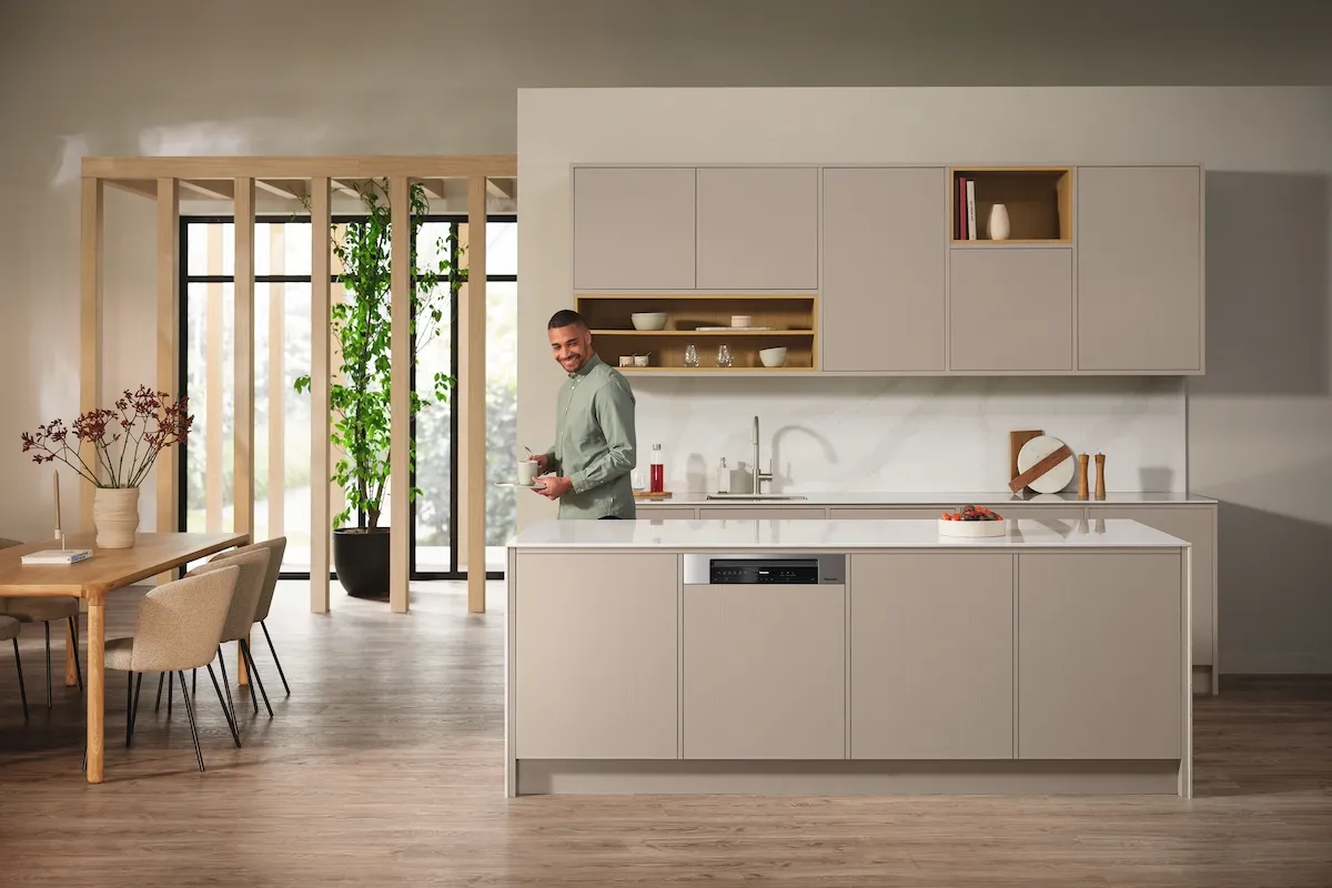 obrázek produktu::G 7605 SCi XXL AutoDos Miele Vestavná myčka nádobí Nerez CleanSteel