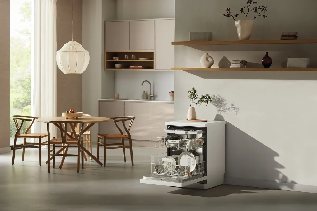 obrázek produktu::G 5110 SC Active Miele Volně stojící myčka nádobí Briliantová bílá