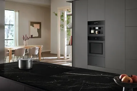 obrázek produktu::KMDA 7876 FL-A 125 Gala Ed Miele Indukční varná deska s integrovaným odsavačem par