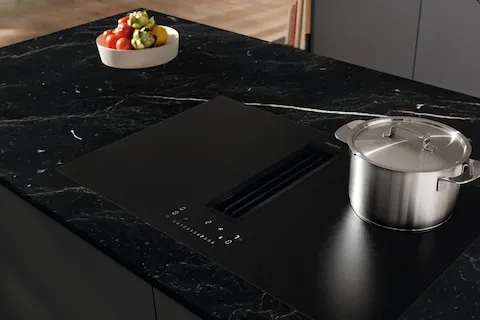 obrázek produktu::KMDA 7876 FL-A 125 Gala Ed Miele Indukční varná deska s integrovaným odsavačem par