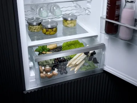 obrázek produktu::KFN 7785 C Miele Vestavná chladnička s mrazničkou